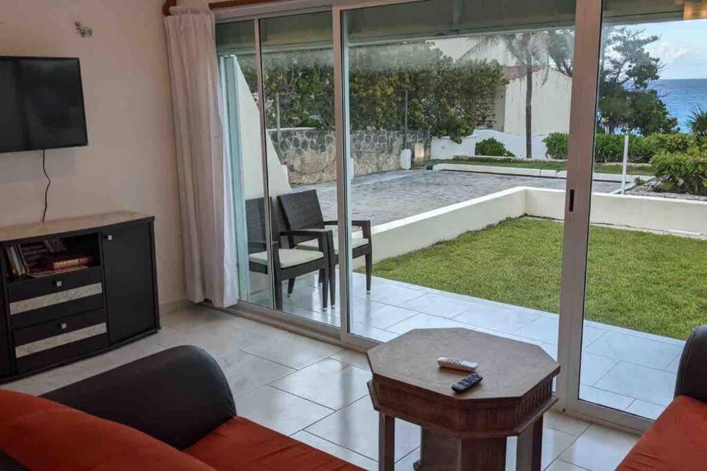 Cancun Oceanfront, Entire Apartment Exterior foto
