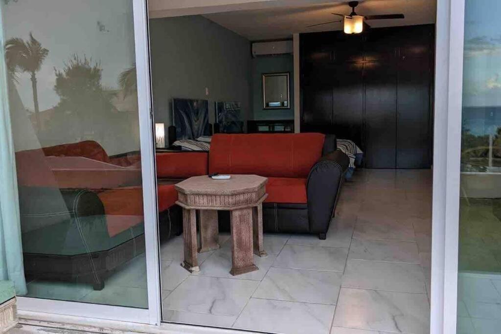 Cancun Oceanfront, Entire Apartment Exterior foto